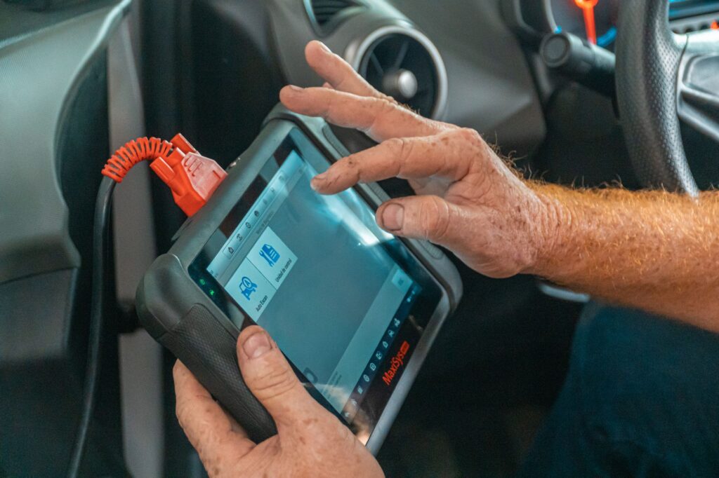 Kaip dirbtinis intelektas keičia automobilių remonto verslą Šiauliuose: tech...
